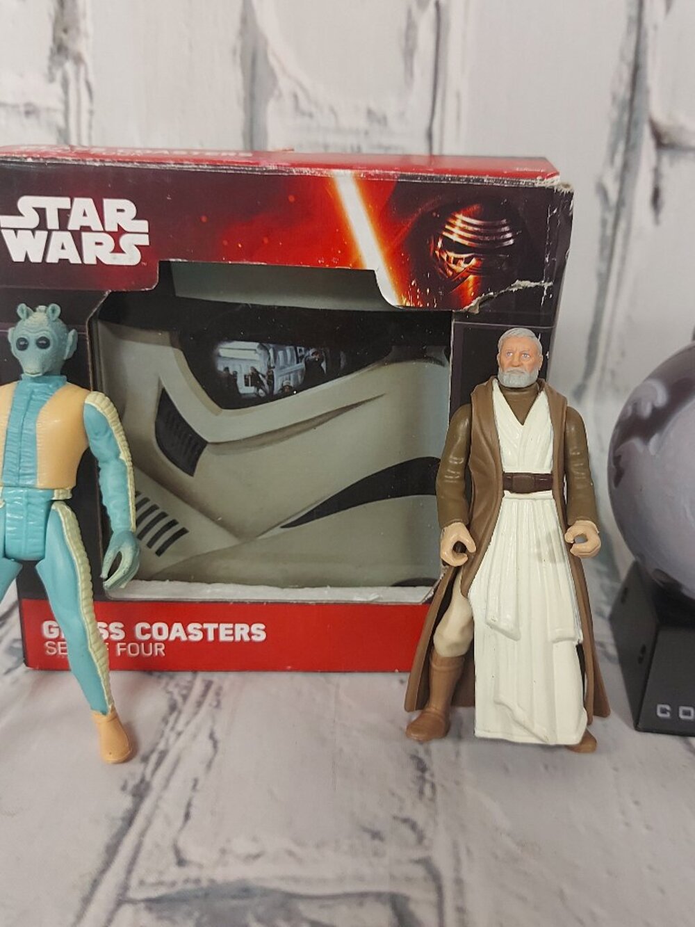 Star Wars Collectibles Lot Figures Coruscant Display Decor